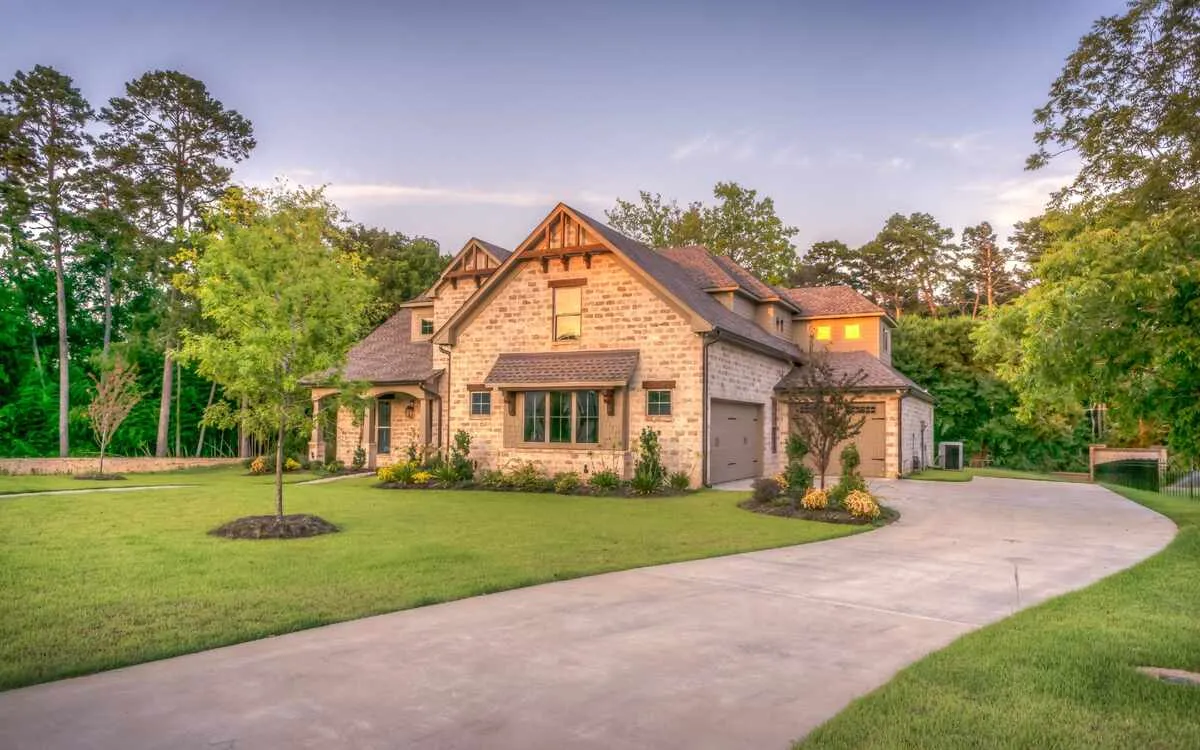 Water Mitigation Services in Hurricane, WV